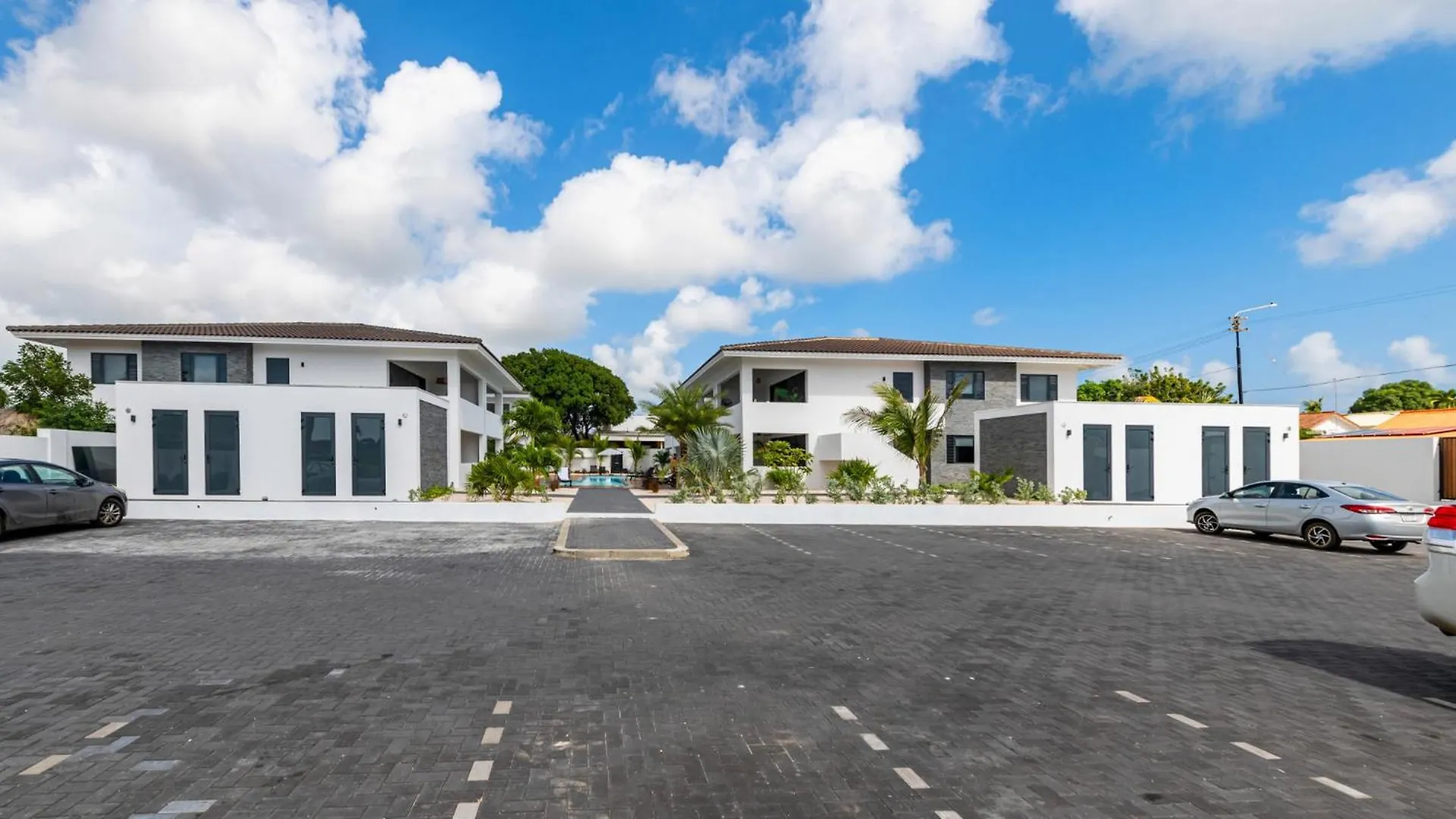 Indigo Suite Curacao - A Brand New Modern Apartment On A Secure Resort Close To The Beach Jan Thiel